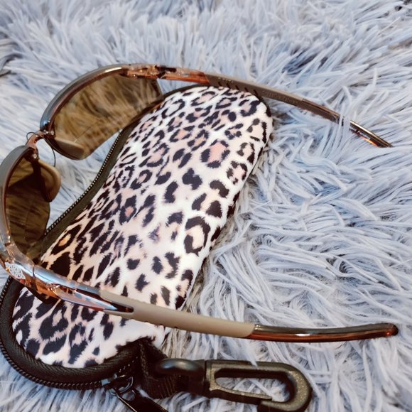 CrossFire - Safety Glasses - Magnifying +1.5, Brown Lenses, Scratch Resistant - Picture 4 of 7